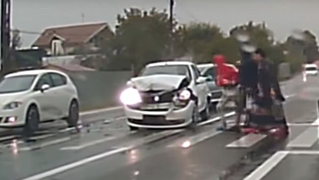 Als oversteken écht gevaarlijk wordt (+VIDEO)
