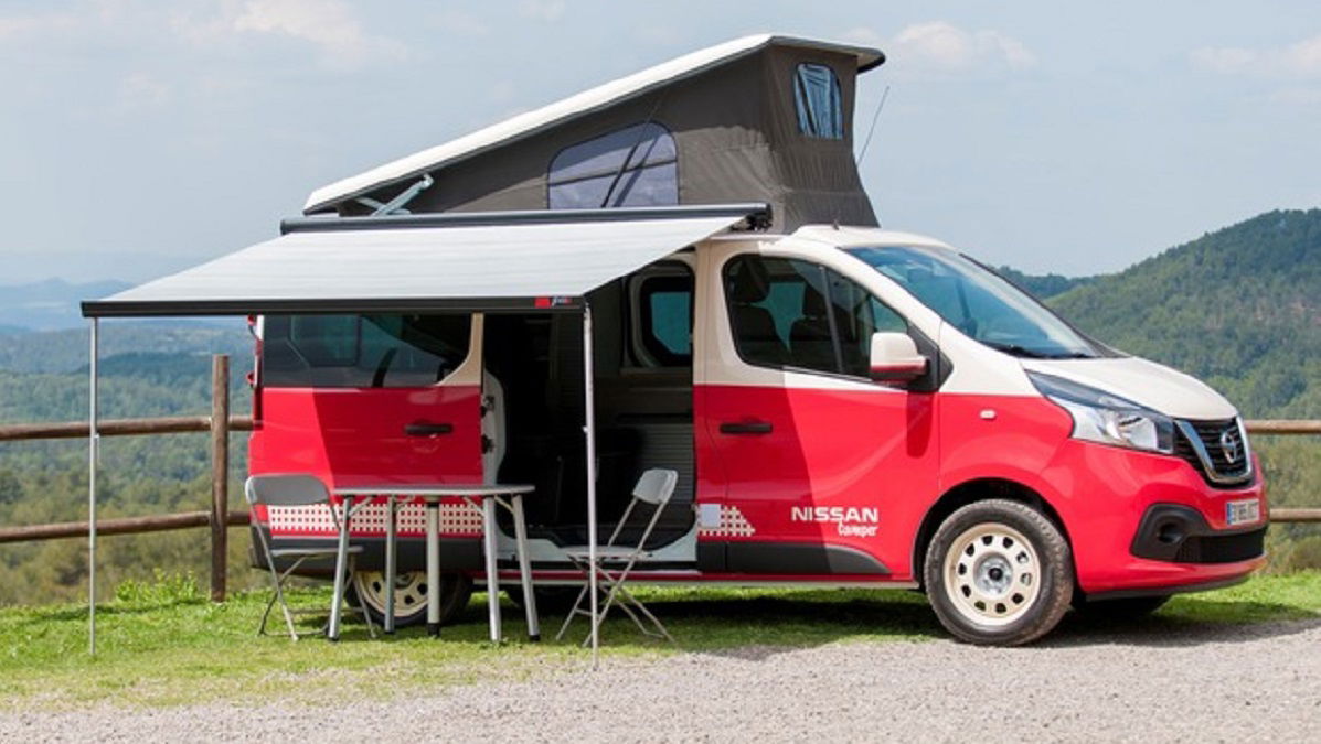 Quand les fourgons Nissan se muent en camping-cars