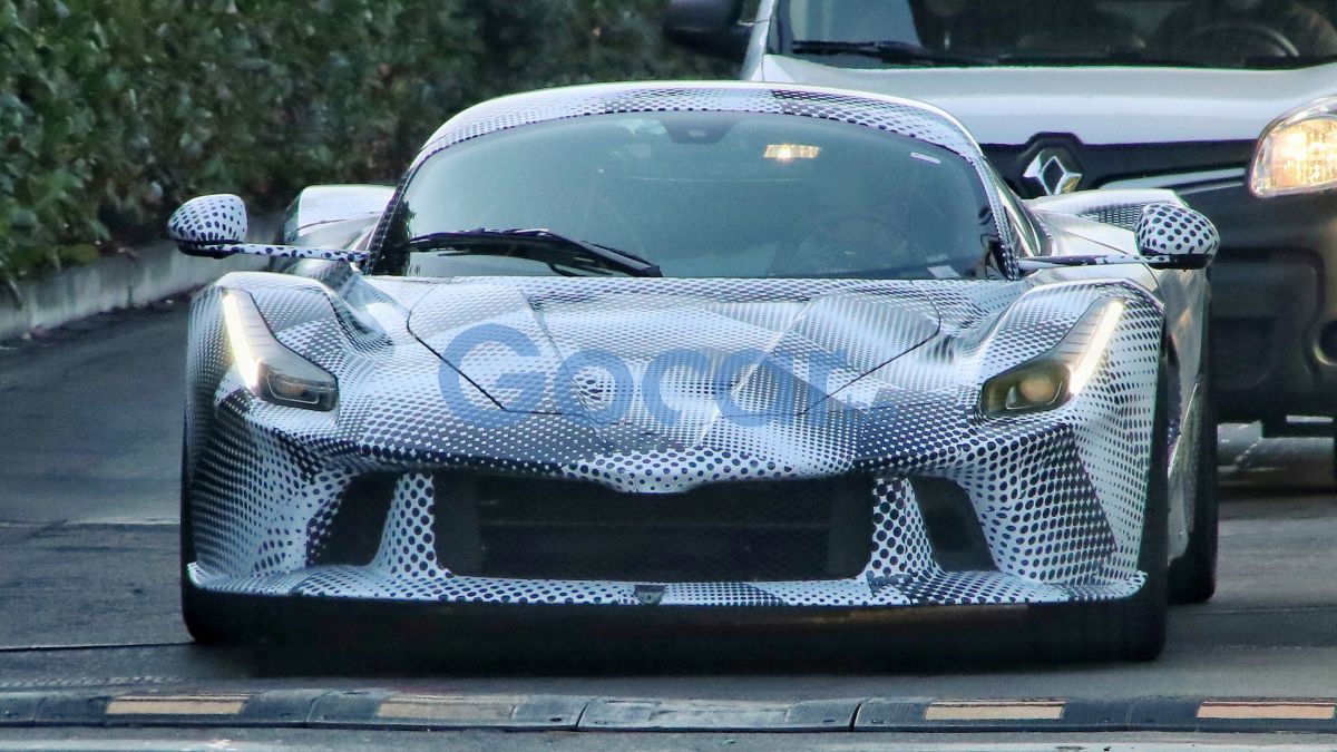 SCOOP : une nouvelle hypercar Ferrari ?