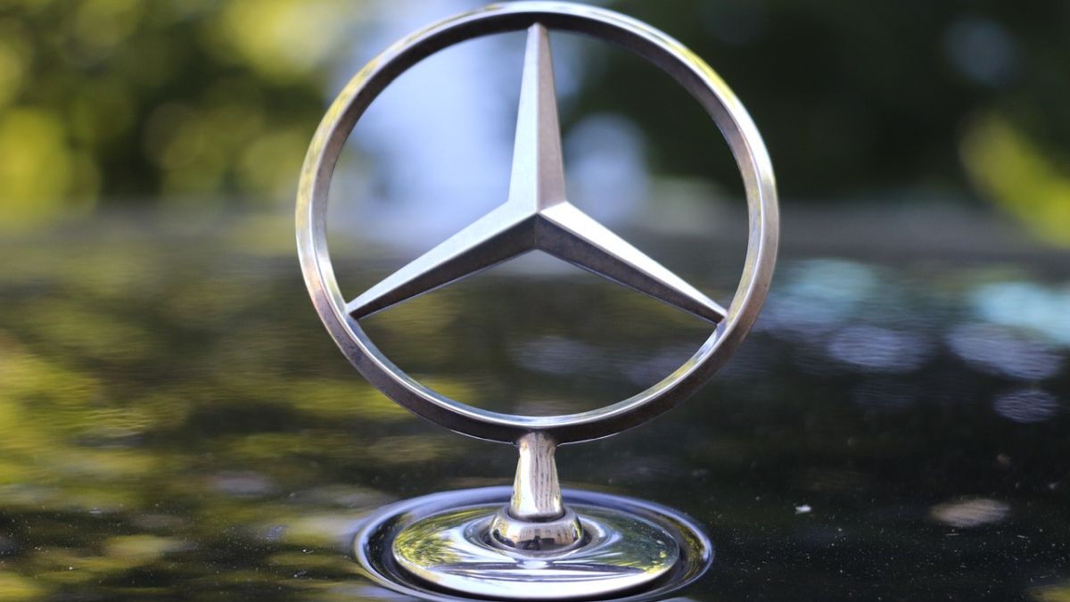 Daimler en Geely gaan samen benzinemotoren voor hybrides leveren