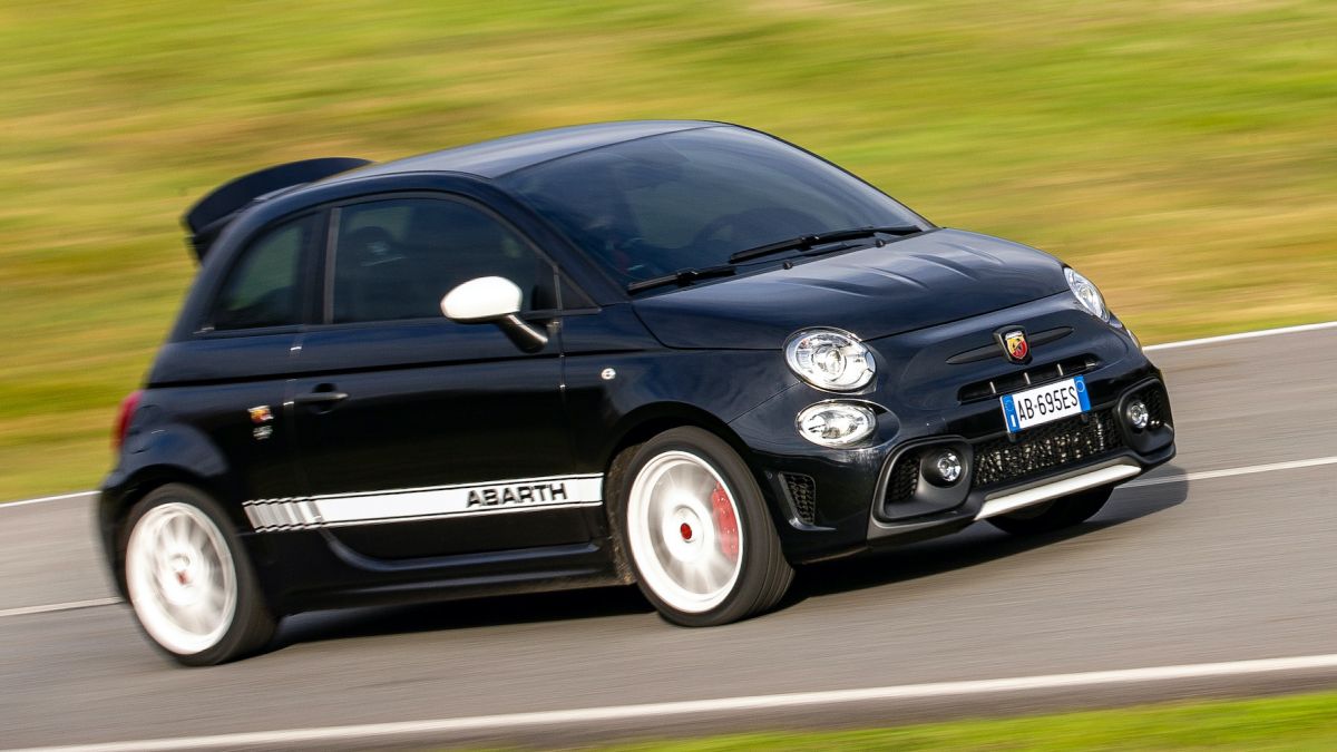 ESSAI Abarth 695 Esseesse Collectors’ Edition : un bon investissement ?