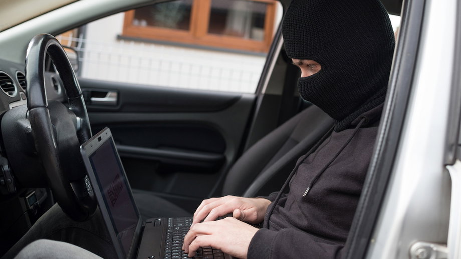De constructeurs hebben een enorme achterstand op vlak van de cybersecurity van de wagens.