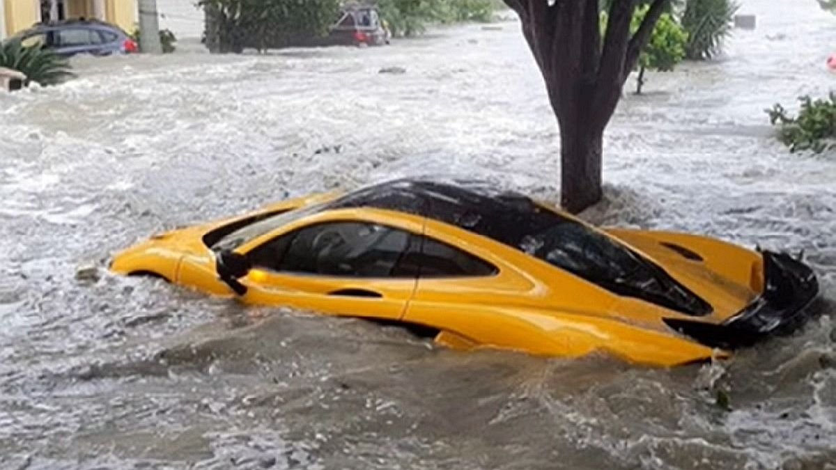 Une McLaren P1 récemment achetée détruite par l’ouragan Ian