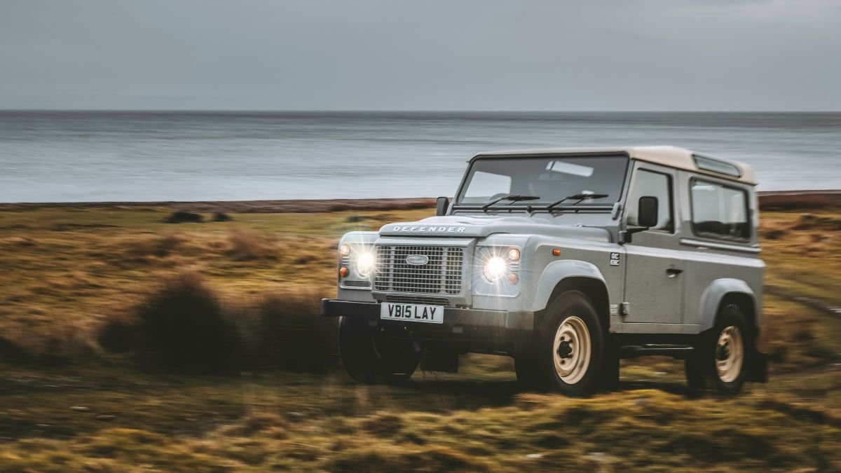 Land Rover construit de nouveau le Defender classique