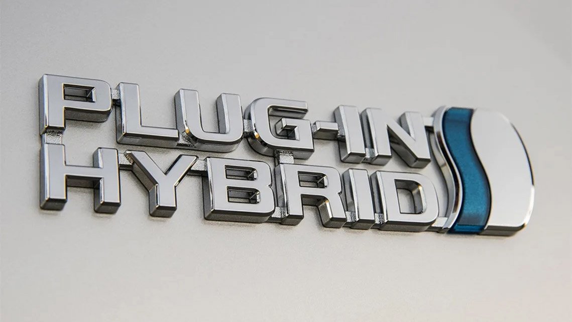 Les ventes de voitures hybrides rechargeables dépassent celles des électriques