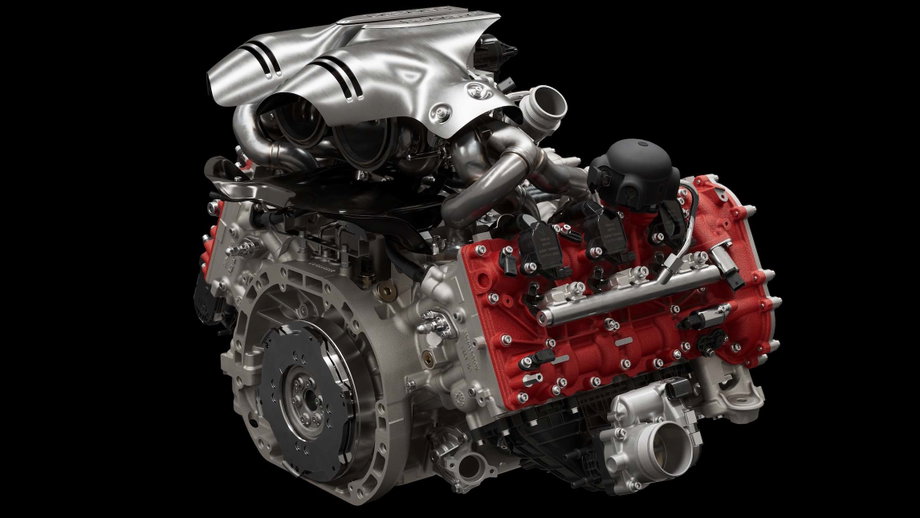 02_296_GTB_Engine_34_5143f4c7-65d1-47f0-93f3-a574f69a0a76