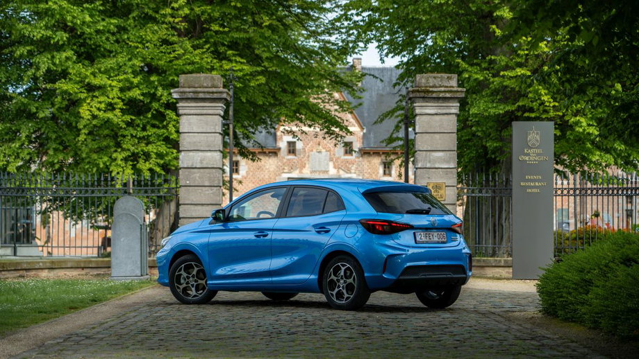 MG3 arriere