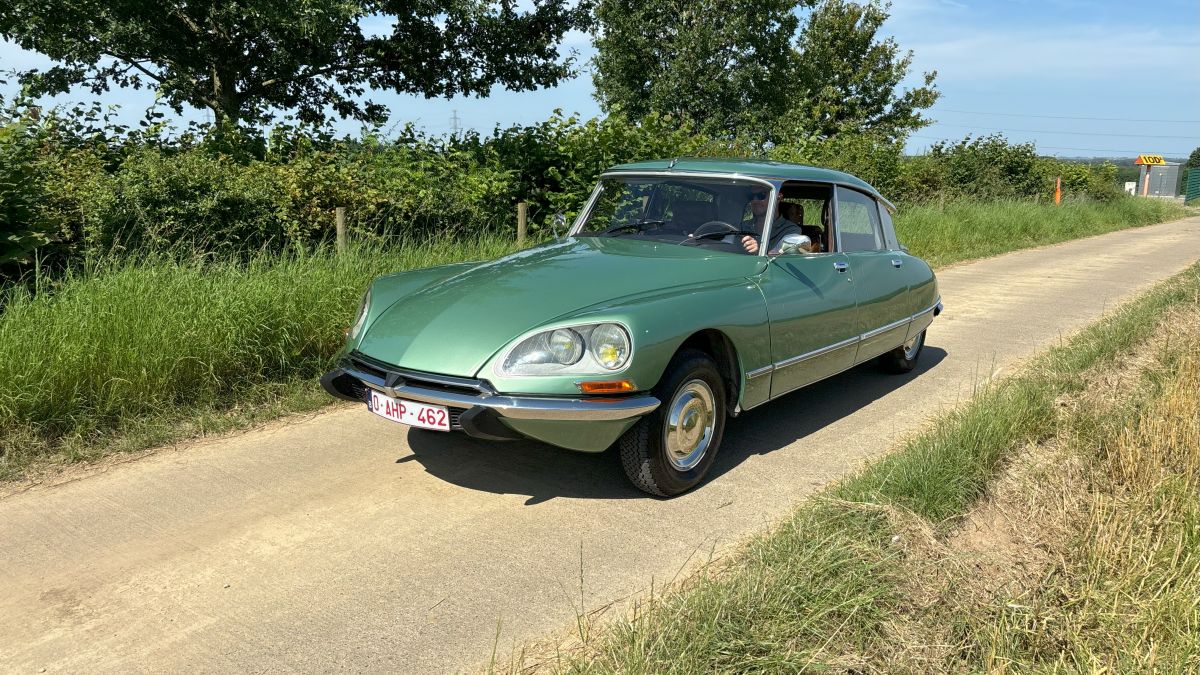 ESSAI Citroën DS 20 Pallas 1972 : sur un nuage perché