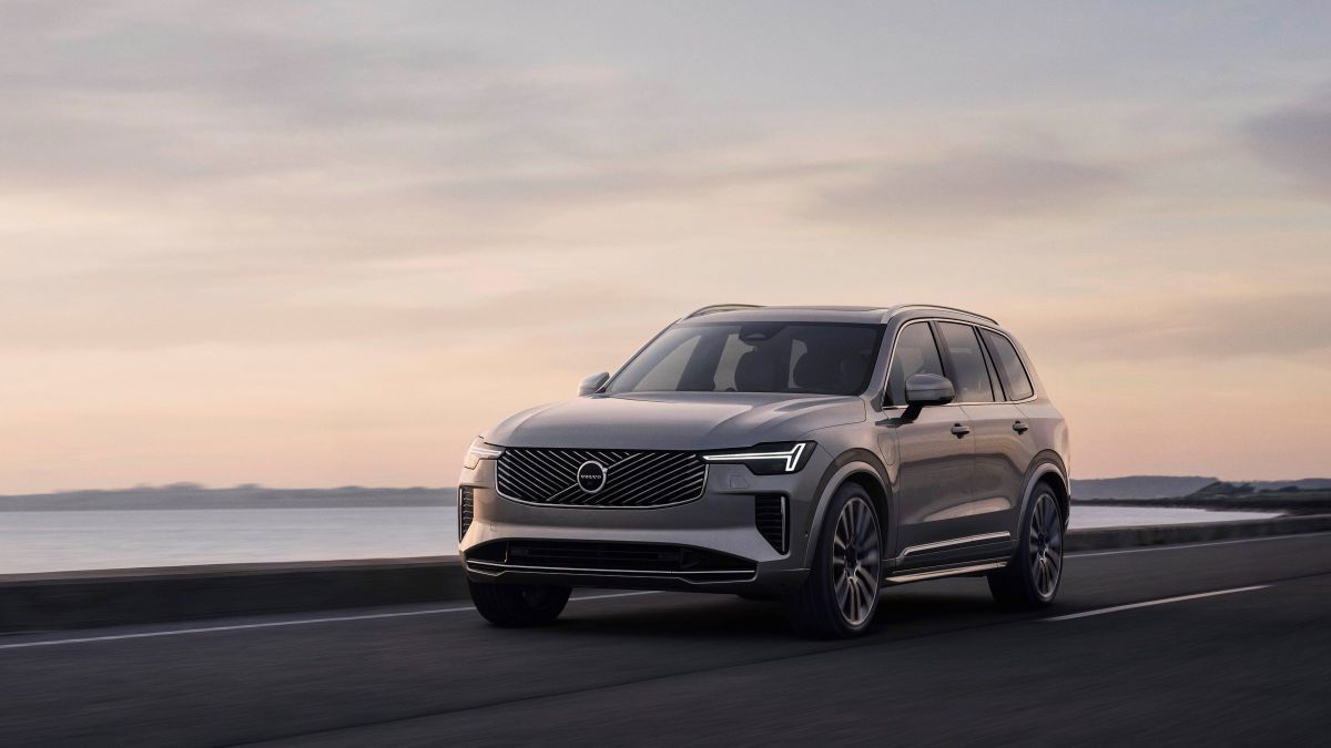 Volvo wordt toch niet elektrisch in 2030 en vernieuwt XC90