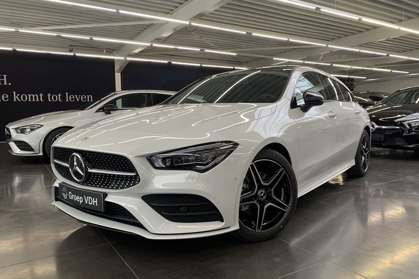 Mercedes CLA 200 d Shooting Brake AMG Line