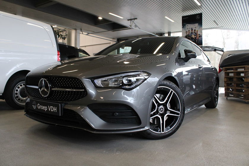 Mercedes CLA 200 Shooting Brake AMG Line