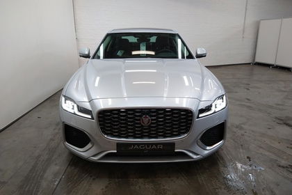 Jaguar XF SE GEEN INSCHRIJVING