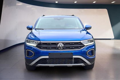 Volkswagen T-Roc LIFE 1.5 TSI DSG AHK R2D ACC Kamera Sid...