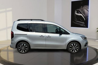 Renault Kangoo Techno SHZ Klimaauto Kamera dCi 115 ED...