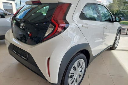 Toyota Aygo X Play 1.0 VVT-i 53kW (72PS), Schalt. ...