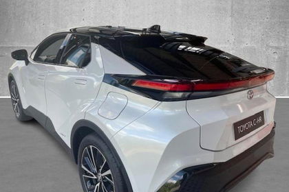 Toyota C-HR Executive 2.0 Hybrid 197PS/145kW CVT AWD...