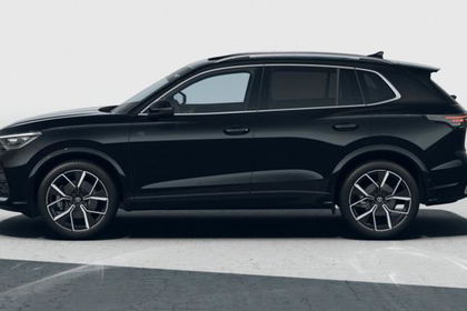 Volkswagen Tiguan R-Line TDI 193 DSG 4M MY24 Pano Nav SH...