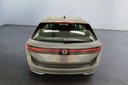 Volkswagen Passat Variant Business 1.5 eTSI 150PS/110kW ...