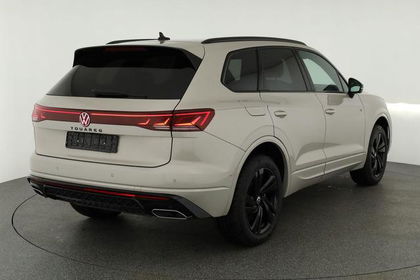 Volkswagen Touareg 3.0 TDI 210 kW 4Motion R-Line V6 Blac...