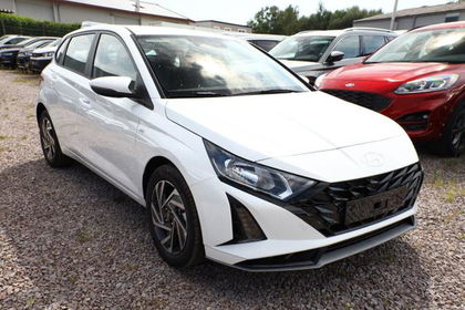 Hyundai i20 Trend T-GDI 100 Totwinkel Nav DigiCo 16Z ...