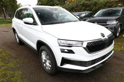 Skoda Karoq TSI 150 DSG Selec LED ACC Kessy VirC Su...