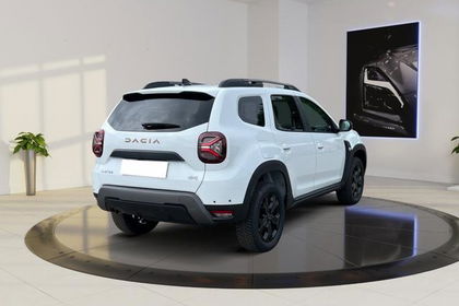 Dacia Duster Extreme SHZ GJR Navi LED TCe 150 4x4 1...