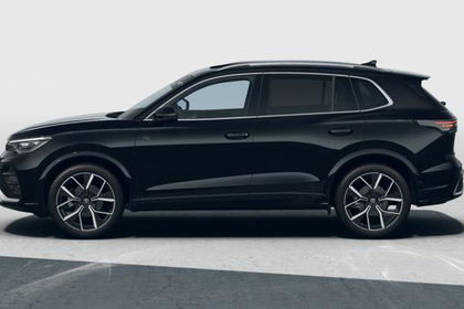 Volkswagen Tiguan R-Line eTSI 150 DSG MY24 Pano LED SHZ ...