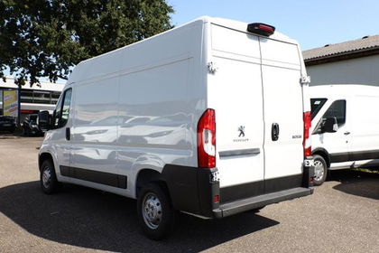 Peugeot Boxer 330 L2H2 120 270° RFK PDC E-Rad DAB Ver...