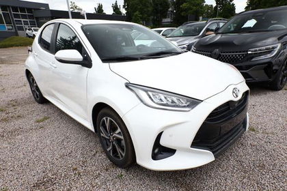 Toyota Yaris 1.5 HEV 116 E-CVT ACC SHZ LED SafetyP K...