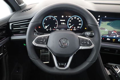 Volkswagen Touareg 3.0 TDI 210 kW 4Motion R-Line V6 Blac...