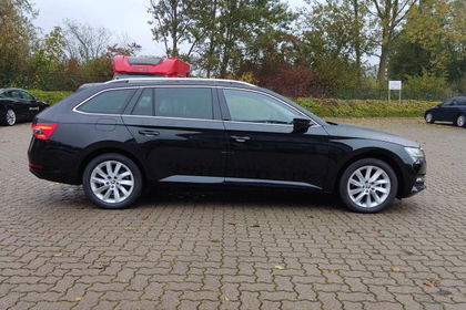 Skoda Superb Combi Style AHK+4WD+LED+NAVI+EL.HECKKL...