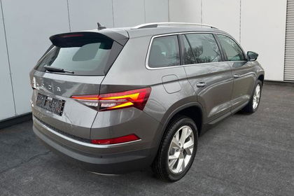 Skoda Kodiaq Style NAVI*AHK*ACC*KAMERA*TRAVEL-ASS.*...