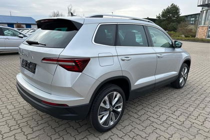 Skoda Karoq Style ACC+KESSY+LED+18LM+KAMERA+NAVI+El...