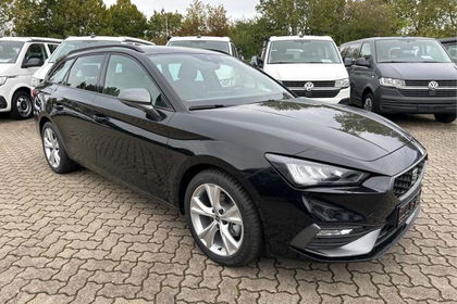 SEAT Leon Sportstourer FR +LED+NAVI+KAMERA+ACC+ 17...