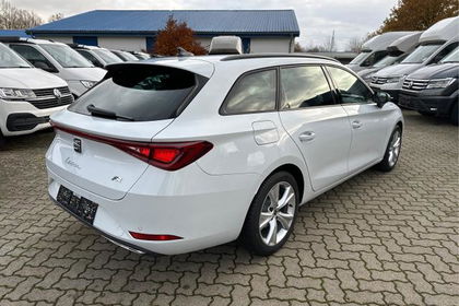 SEAT Leon Sportstourer FR +KAMERA+NAVI+ACC+LED 2.0...