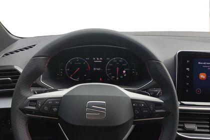 SEAT Tarraco FR 4Drive+NAVI+KAMERA+SHZ+AHK+PDC+19 ...