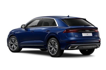 Audi Q8 S line 50 TDI 2xS 21Z Tour Matrix Pano Key...