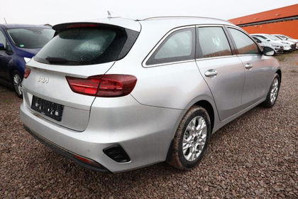 Kia Ceed Sportswagon SW 1.5 T-GDI 160 LED SHZ PDC...