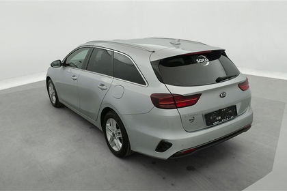 Kia Ceed SW / cee'd SW 1.6 CRDi More DCT NAVI / S-CUIR / TEL