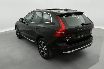 Volvo XC60 2.0 B4 MHEV Ultimate Style Chrome CUIR / NAVI / TO PANO