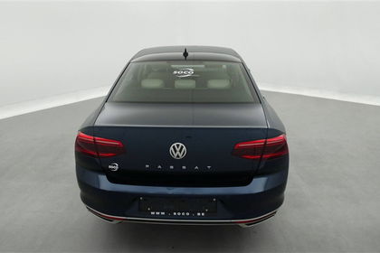 Volkswagen Passat 1.5 TSI Elegance CUIR/NAVI/FULL LES/JA17/PDC