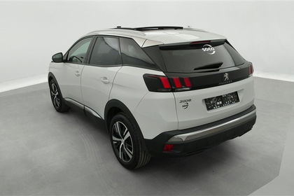 Peugeot 3008 1.5 BlueHDi Allure NAVI / S-CUIR / TOIT PANO