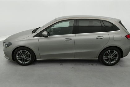 Mercedes B 180 Launch Edition/ AUTO / NAVI / FULL LED / APP CONNECT