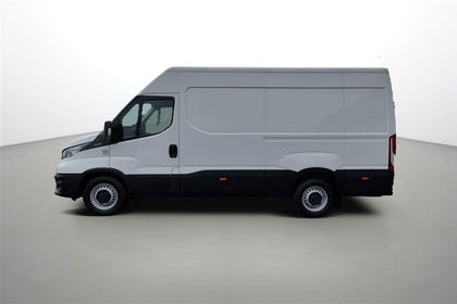 Iveco Daily 35C14 2.3 Turbo VGT 3PL / CLIM / CAMERA