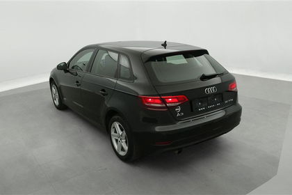 Audi A3 30 TFSI  Navi / Led / PDC