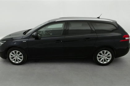 Peugeot 308 1.2 PureTech Style NAVI/JA/PDC