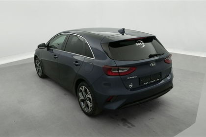 Kia cee'd / Ceed 1.4 T-GDi Must AUTO NAVI/CAMERA/JA/PARK ASSIST