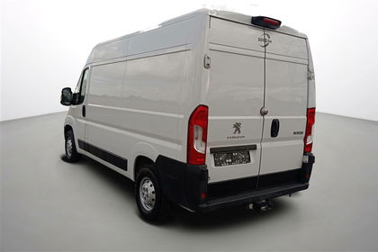 Peugeot Boxer 2.2 BlueHDi L2H2 Premium S&S  Navi / PDC