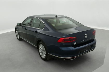 Volkswagen Passat 1.5 TSI Elegance CUIR/NAVI/FULL LES/JA17/PDC