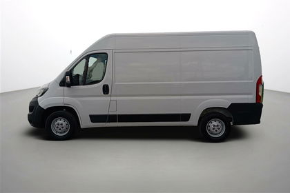 Peugeot Boxer 2.2 BlueHDi L2H2 Premium S&S  Navi / PDC